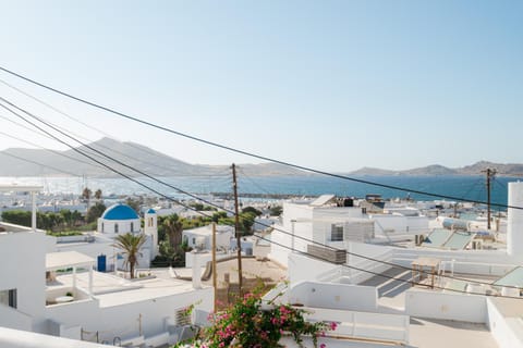 TEQUILA MARIA- PRIME LOCATION close to ALL- WALKING DISTANCE Apartment in Naousa