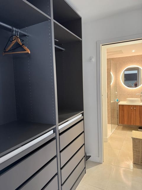 La SUITE Apartment in Séné