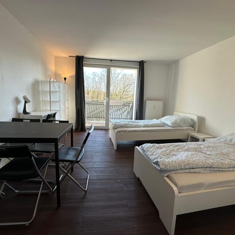 Bed, Living room, Photo of the whole room, Seating area, Bedroom