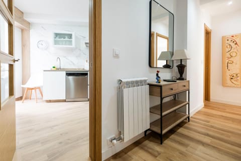 Kitchen or kitchenette, dishwasher