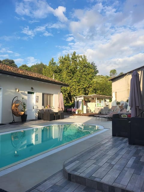 Apt 2 Borgo Lago di Garda Apartment in Province of Brescia