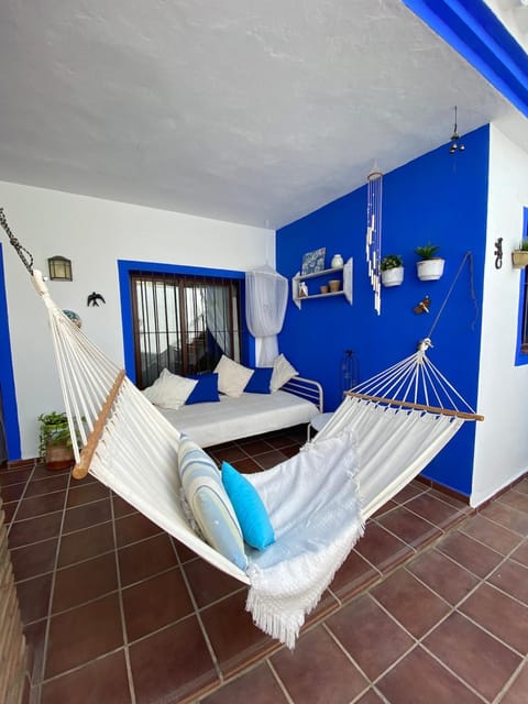 Patio, sunbed