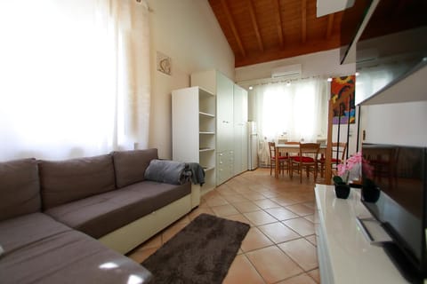Apt 4 Borgo Lago di Garda Apartment in Province of Brescia