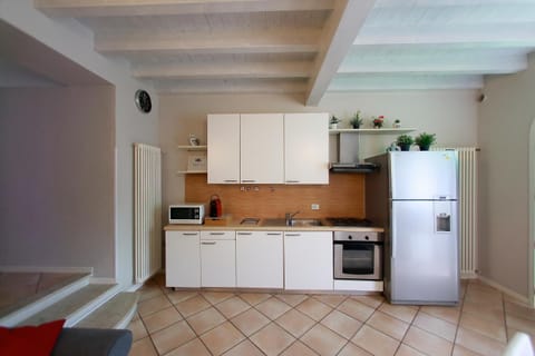 Apt 5 Borgo Lago di Garda Apartment in Province of Brescia