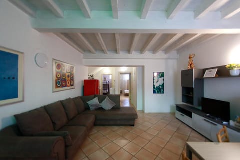 Apt 6 Borgo Lago di Garda Apartment in Province of Brescia