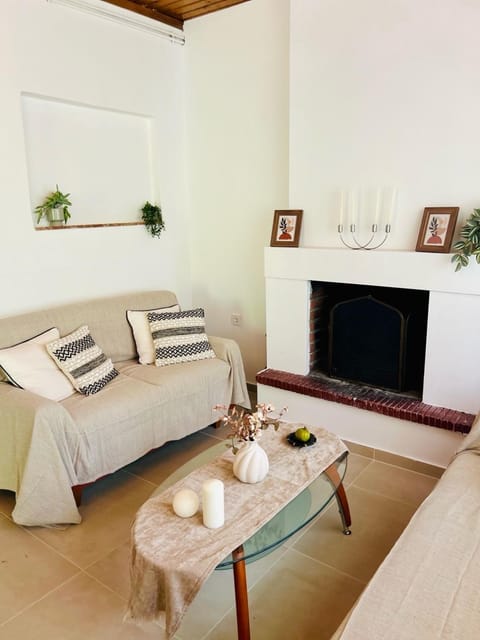 Oropos Cozy House House in East Attica Regional Unit, Greece