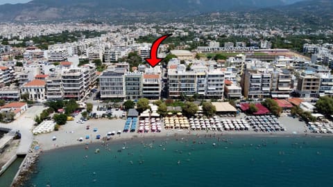 Property building, Bird's eye view, Beach, City view, Mountain view, Sea view, Location