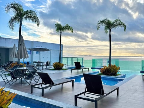 Patio, Day, Natural landscape, View (from property/room), Balcony/Terrace, Beach, Pool view, Sea view, Swimming pool, Sports, sunbed