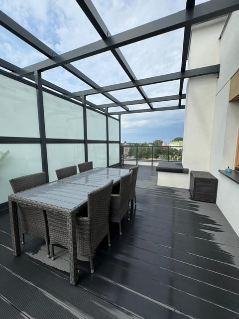 Patio, View (from property/room), Balcony/Terrace, Seating area