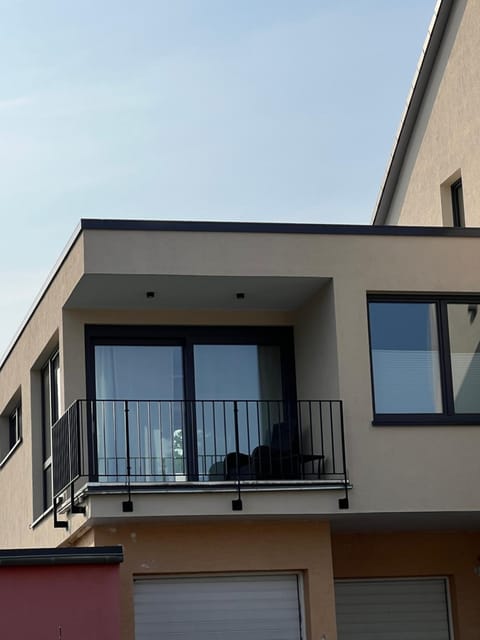 Property building, Balcony/Terrace