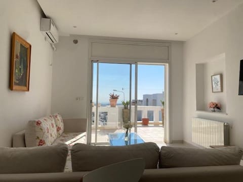 TV and multimedia, Balcony/Terrace, Living room