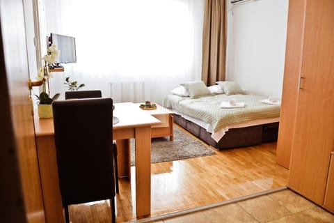 Iris Apartment in Novi Sad