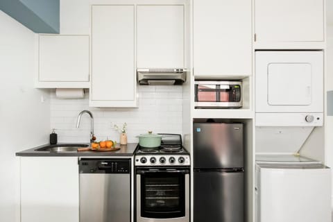 laundry, washing machine, dryer