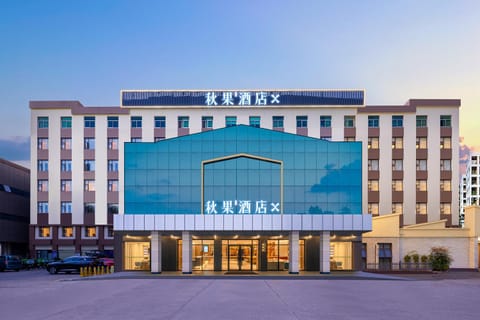 Property building, Location, Parking