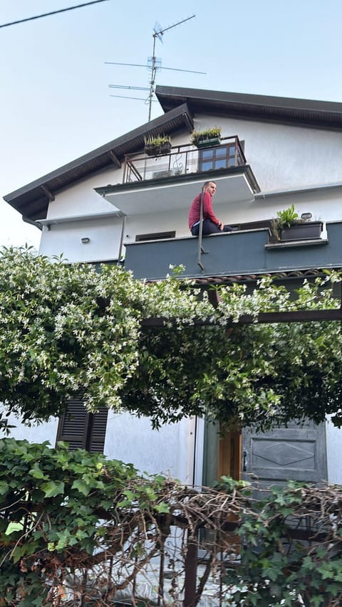 Monolocale, 10' dal centro, dall'aeroporto, con patio esterno Apartment in Bergamo