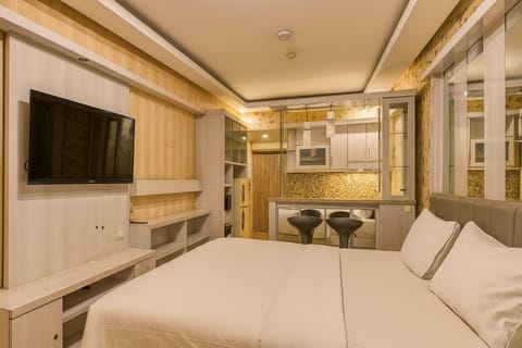 Property building, Seating area, minibar