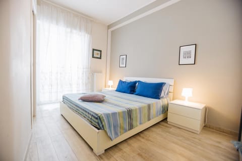 Ampio appartamento in centro Pescaramare Apartment in Pescara