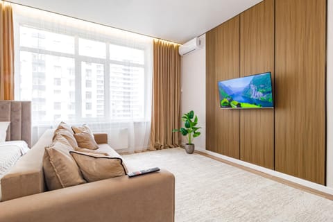 TV and multimedia, Seating area