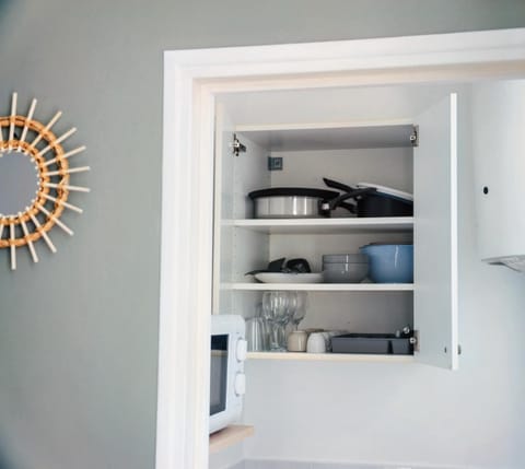 Kitchen or kitchenette, wardrobe