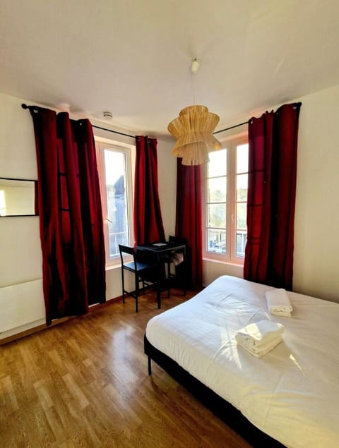 Logement élégant au cœur de CAEN Apartment in Caen