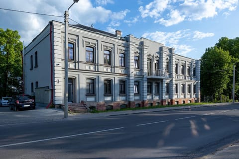 Property building, Landmark view, Street view