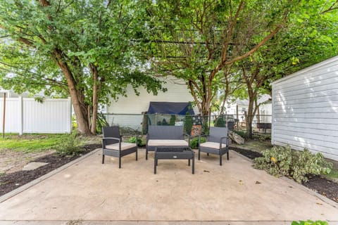 Garden, Seating area