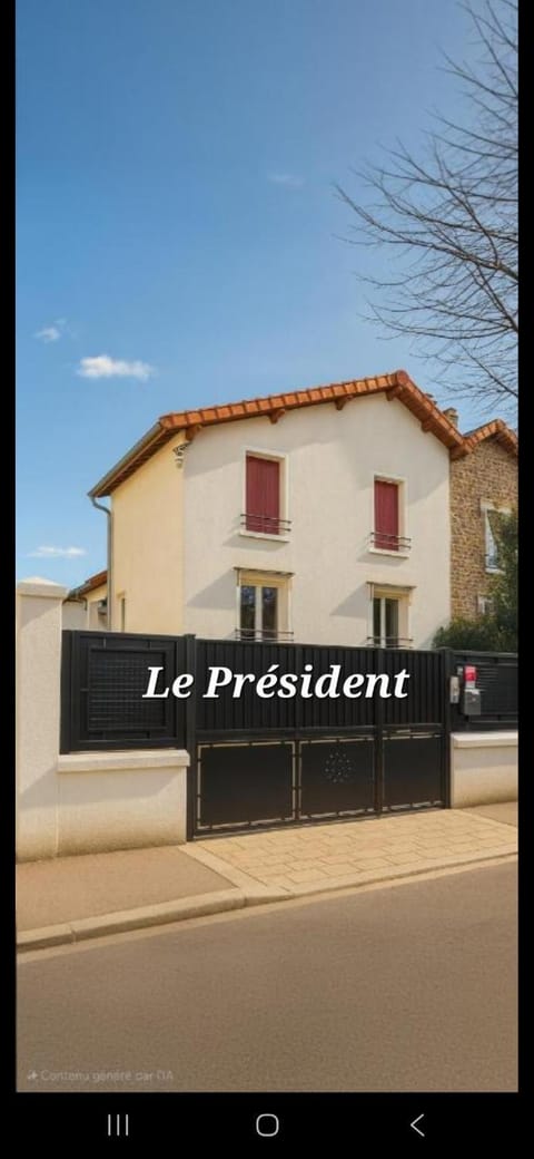 Property building, Street view
