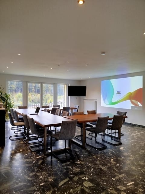 Whirlpool, Billiard, Sauna! Ferienhaus Lacher House in Forbach