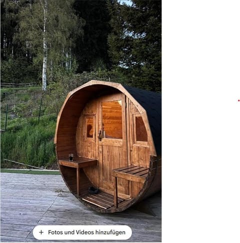 Whirlpool, Billiard, Sauna! Ferienhaus Lacher House in Forbach