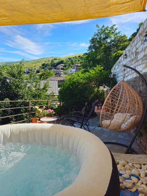 Patio, Day, Natural landscape, Hot Tub, View (from property/room), Mountain view, Pool view, sunbed