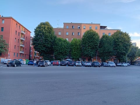 Property building, Parking