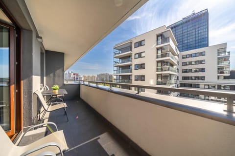 Balcony/Terrace, City view