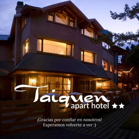 Property building, Property logo or sign, Logo/Certificate/Sign, Street view, Certificate/Award
