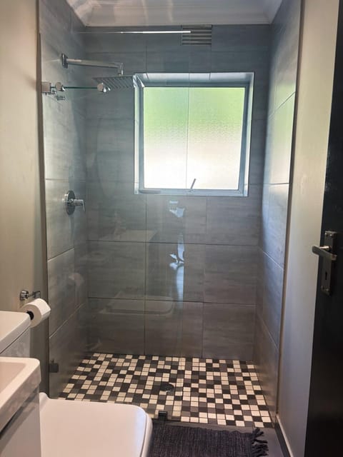 Pool & Garden Winelands Retreat House in Stellenbosch