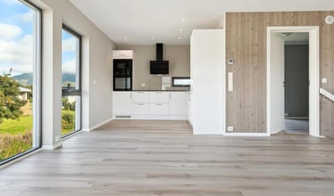 Central No6 Apartment in Lofoten