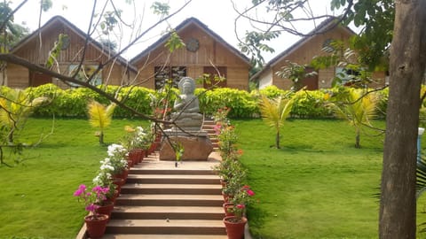 Property building, Property building, Day, Garden