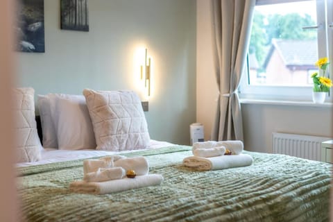 Entire Home in Renfrewshire House in Paisley