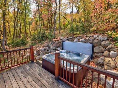 Natural landscape, Hot Tub