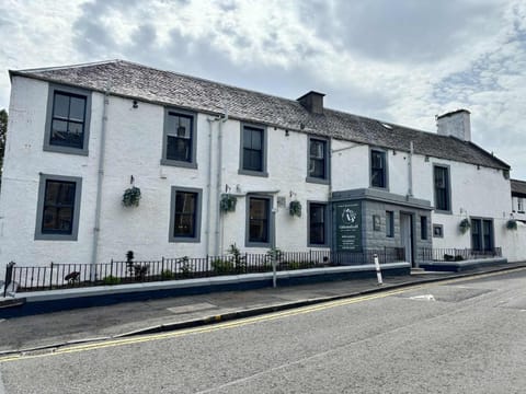 Property building, Street view