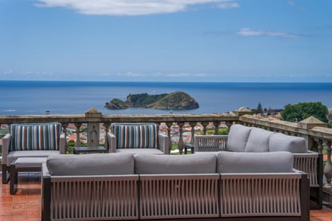 Patio, Natural landscape, View (from property/room), Balcony/Terrace, Sea view