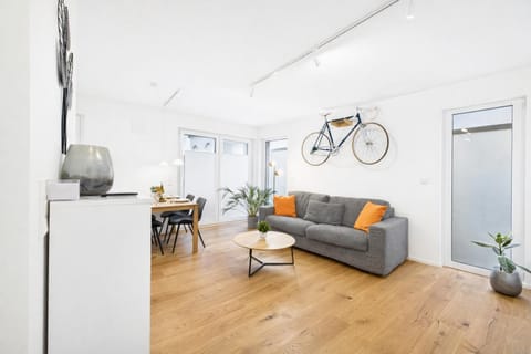 Living room, Decorative detail