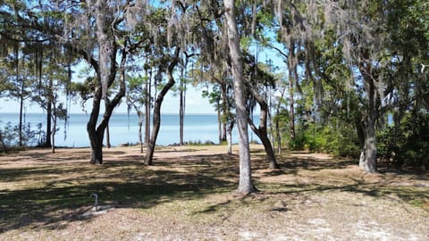 Bayfront- 2mins from Boat Launch House in Saint George Island
