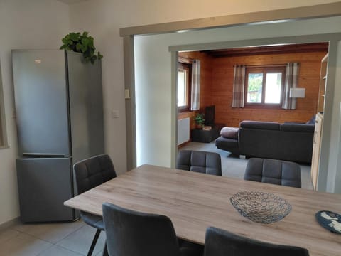 Kitchen or kitchenette, Living room, Dining area