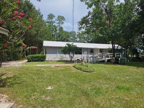 Imma Place House in Florida