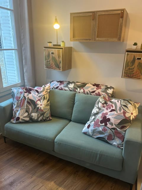 Les Nids De Laon Le Canari Apartment in Laon