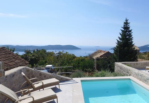 Pool view, Sea view, Swimming pool