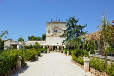Property building, Facade/entrance, Natural landscape