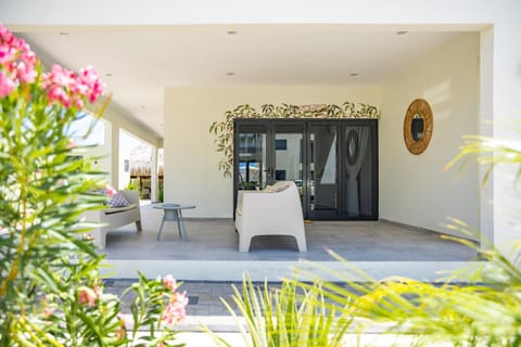 Patio, Day, Garden, Garden view