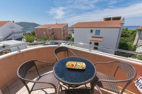 View (from property/room), Balcony/Terrace, Sea view
