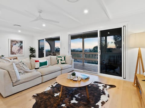 View (from property/room), Living room, air conditioner